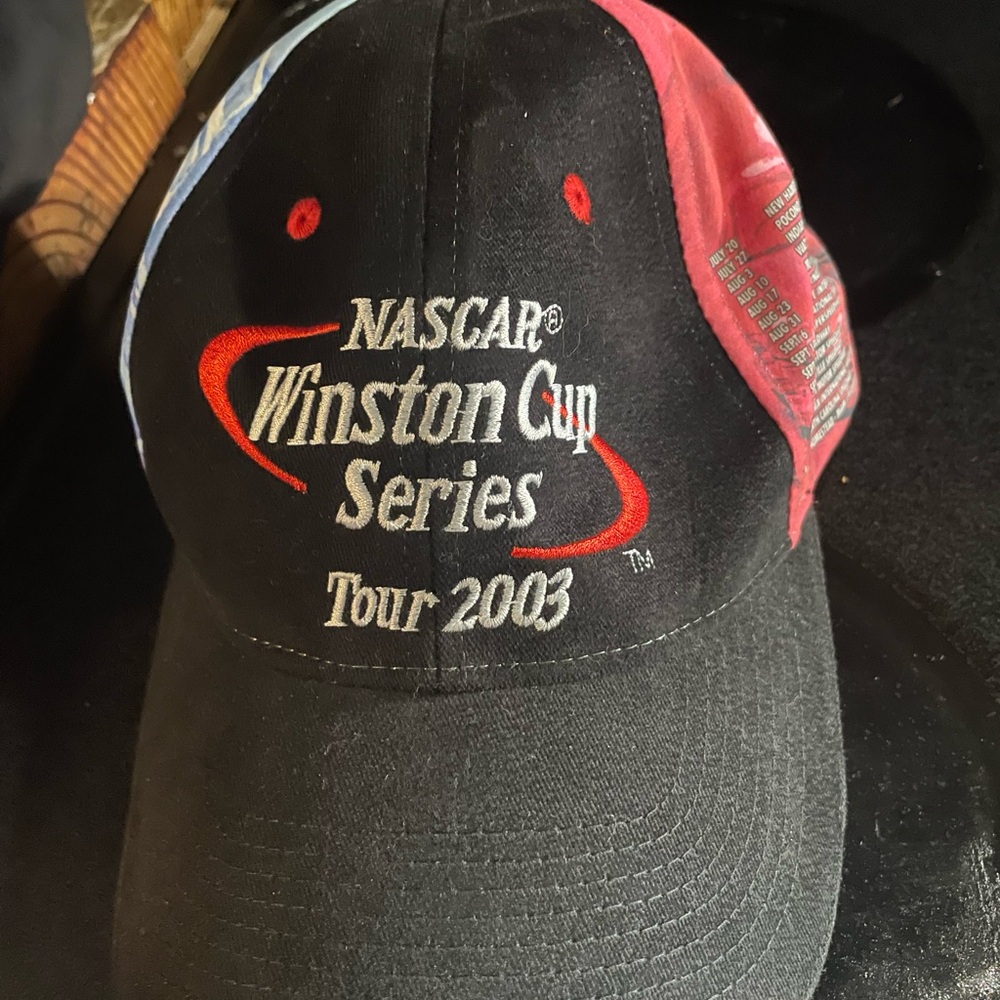 Nascar Black and Red Winston Cup Series Tour 2003 Cap